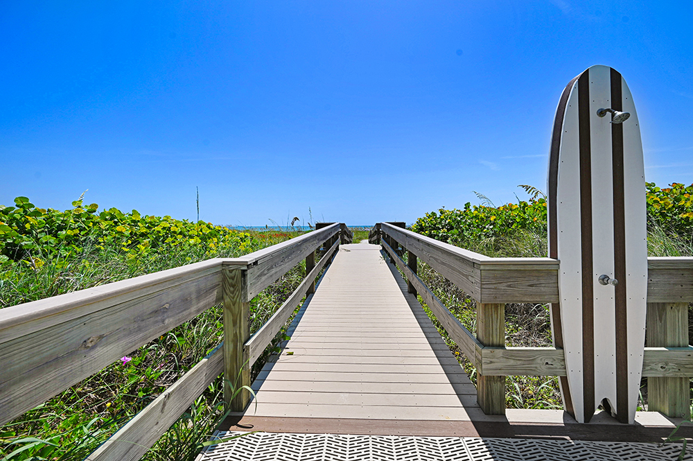 Beach Winds Condo Beachwalk